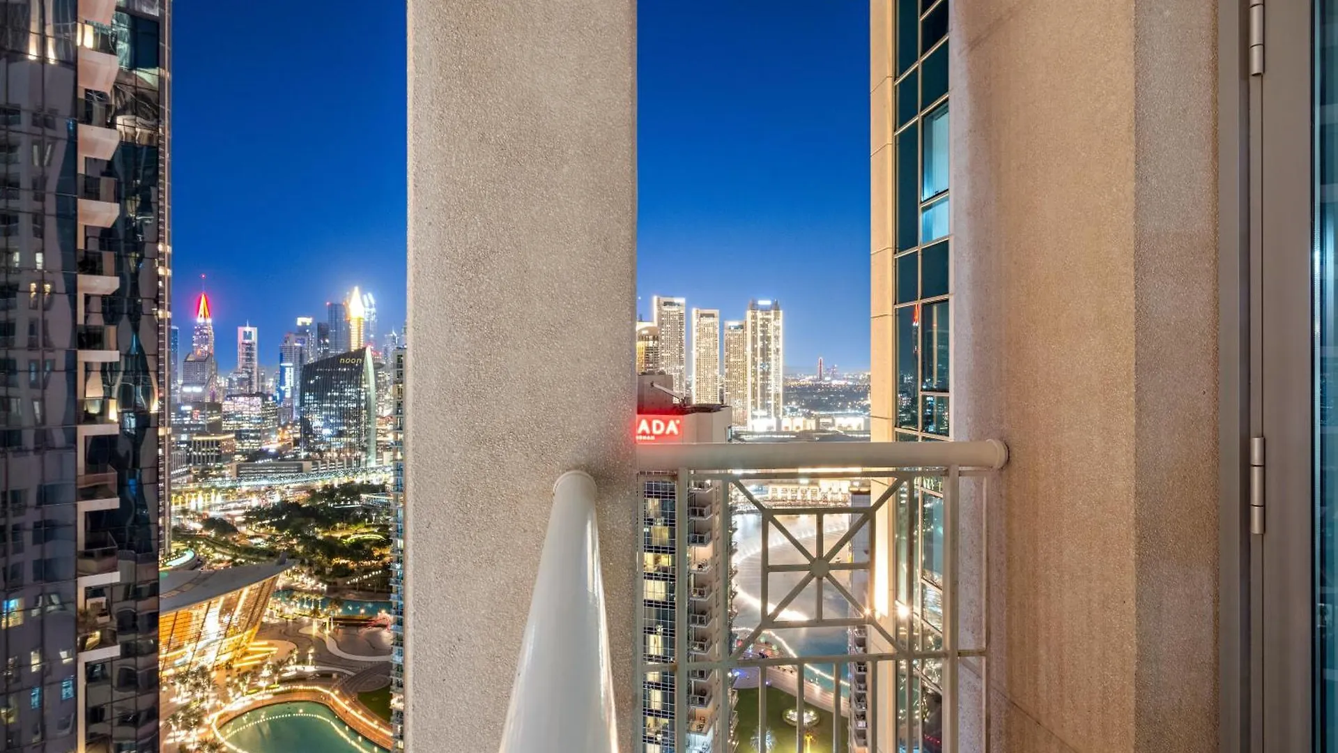 Elegant 1Br With Stunning Views At 29 Boulevard Dubai United Arab Emirates